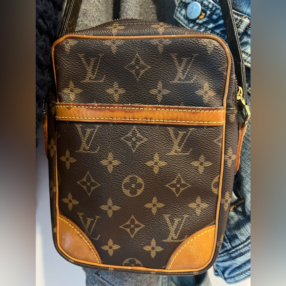 ON SALE! Authentic Louis Vuitton Danube Monogram Crossbody Bag Shoulder Bag Tote
